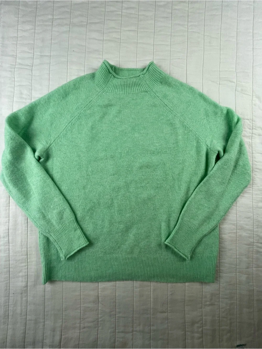 J.Crew Soft Crewneck Sweater in Mint Green Small (fits larger see notes)
